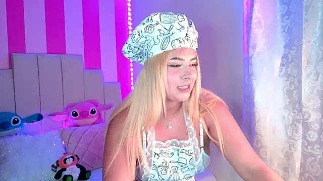 AliiceBrown  online show from October 26, 5:46 am