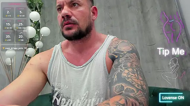 musclemonster31 online show from March 12, 2:52 am