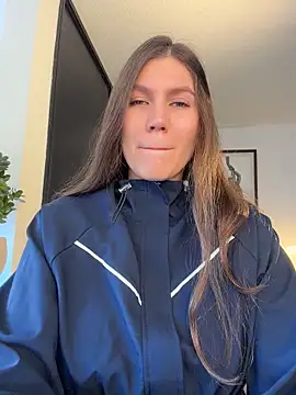 Snapshot of AmelieLaurent_ chatting on May 6, 1:27 pm AmelieLaurent online show from May 6, 1:27 pm