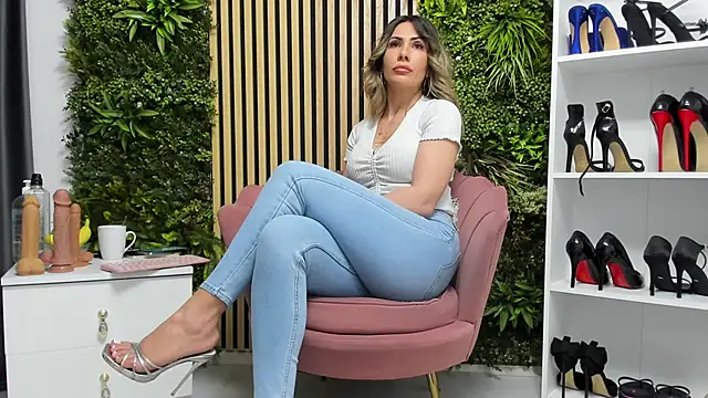 sweetcherry30 online show from April 10, 5:56 am