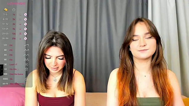 Snapshot of AnnaTeona chatting on December 16, 6:21 am AnnaTeona online show from December 16, 6:21 am
