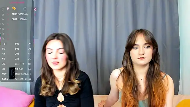 Snapshot of AnnaTeona chatting on February 12, 6:29 am AnnaTeona online show from February 12, 6:29 am