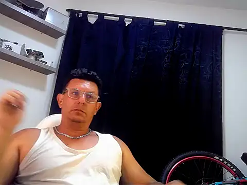 pedropicapi online show from April 12, 3:22 am