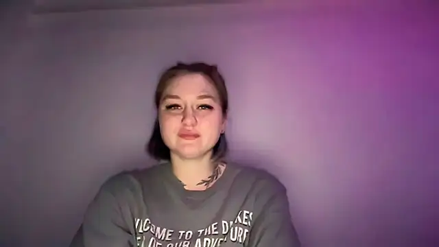 Snapshot of Isabel-Bailey chatting on November 18, 9:08 pm Isabel-Bailey online show from November 18, 9:08 pm