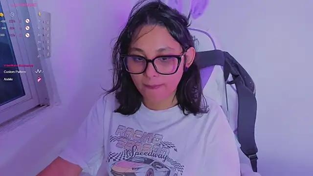 Cuteprincess21 online show from November 7, 11:49 pm