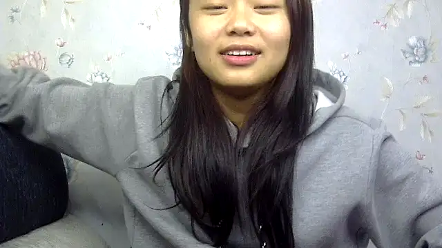 Snapshot of cute_sapna chatting on December 9, 5:19 pm cute sapna online show from December 9, 5:19 pm