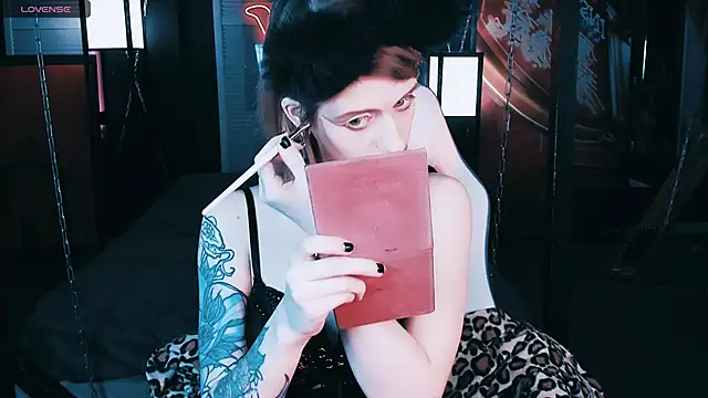 Noah ElmerX online show from January 10, 11:18 pm