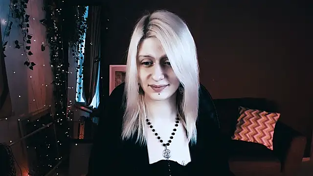 Noah ElmerX online show from October 3, 2:47 pm