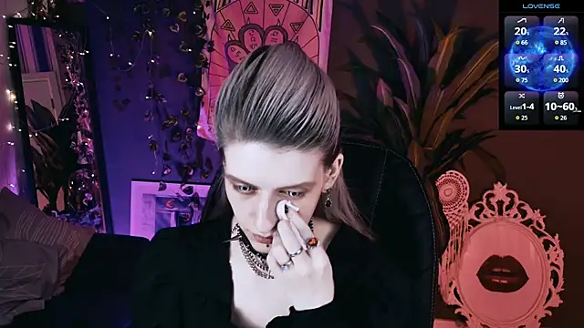 Noah ElmerX online show from April 14, 3:18 pm