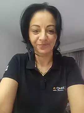 Snapshot of bruneta_sexy23 chatting on January 5, 10:32 am bruneta sexy23 online show from January 5, 10:32 am