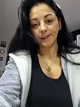 Snapshot of bruneta_sexy23 chatting on February 6, 4:10 am bruneta sexy23 online show from February 6, 4:10 am