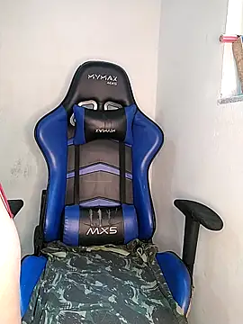 Snapshot of Rafaelayamazaki chatting on October 1, 2:45 pm Rafaelayamazaki online show from October 1, 2:45 pm