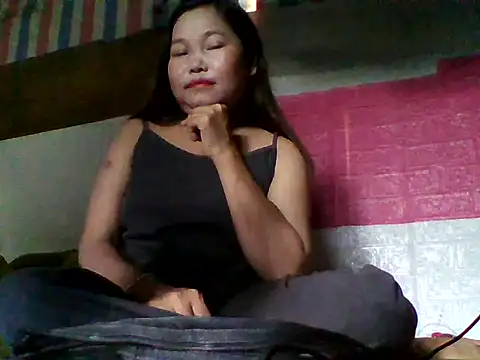 Snapshot of HONGZENG chatting on July 1, 7:43 am HONGZENG online show from July 1, 7:43 am