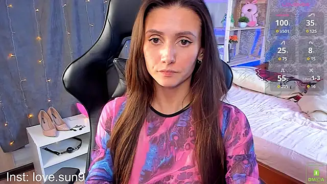 Michel Momsen online show from December 10, 6:28 pm