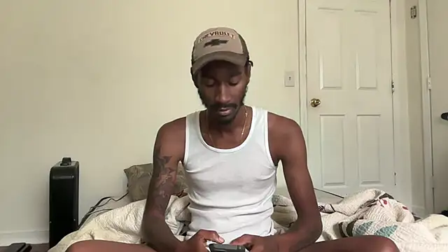 ITSONLYKENNY online show from October 1, 5:19 pm