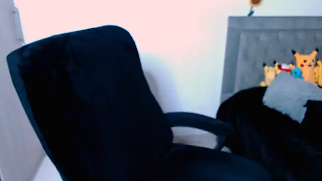 Snapshot of diana__34 chatting on May 27, 1:57 am diana 34 online show from May 27, 1:57 am