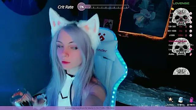 Snapshot of Fridart-house_Fortuna chatting on December 23, 12:57 am Fridart-house Fortuna online show from December 23, 12:57 am