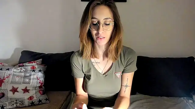 DesireMore90 online show from January 13, 3:47 pm