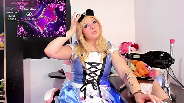 chubby vanniie  online show from October 30, 5:57 pm