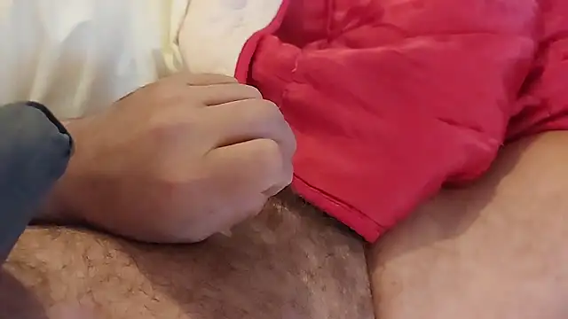 Snapshot of Ettarak chatting on October 19, 9:26 pm Ettarak online show from October 19, 9:26 pm