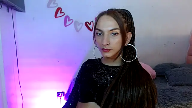 Snapshot of Katty_fox69 chatting on February 20, 11:21 pm Katty fox69 online show from February 20, 11:21 pm