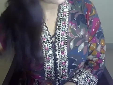 Snapshot of Lusty_Wife1 chatting on December 11, 6:20 pm Lusty Wife1 online show from December 11, 6:20 pm