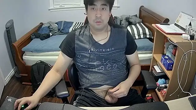 Koreanboy171 online show from February 18, 4:52 am