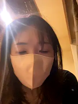 Love me Eri  online show from November 11, 11:05 pm