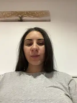 JenniferEdith online show from February 6, 11:21 am