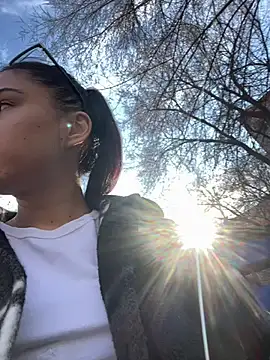 JenniferEdith online show from March 7, 2:12 pm