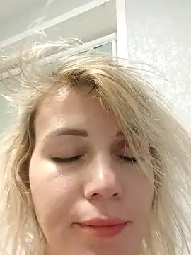 Linda Gregory online show from December 16, 1:42 am