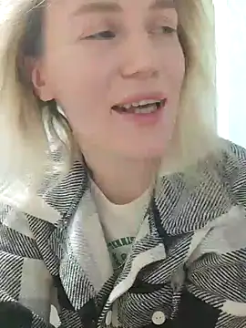 Linda Gregory online show from January 27, 1:26 am