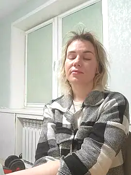 Linda Gregory online show from February 24, 12:41 am