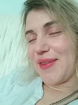 Linda Gregory online show from March 12, 7:02 am