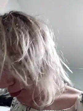 Linda Gregory online show from October 6, 10:18 pm