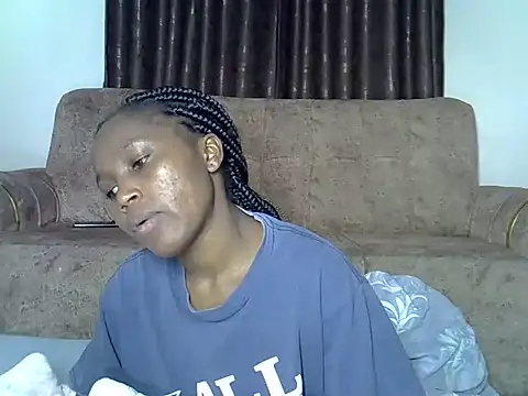 AurelAda online show from June 11, 8:23 am