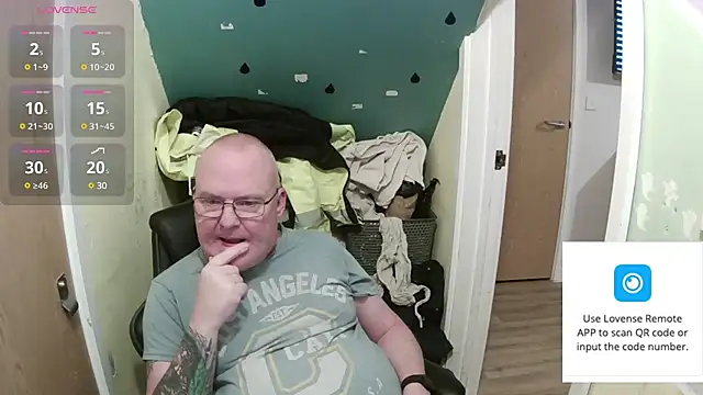 FriendlyDave online show from February 13, 7:21 pm