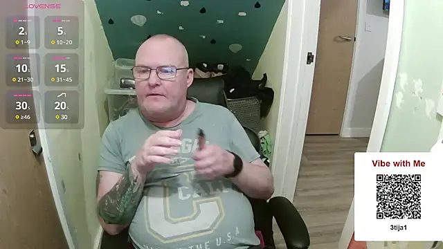 FriendlyDave online show from February 15, 6:55 pm