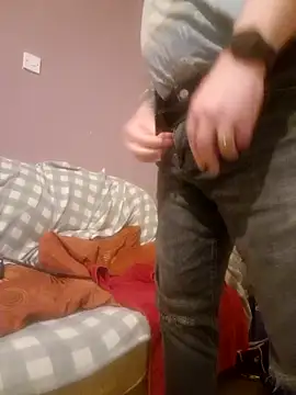 FriendlyDave online show from February 15, 11:03 pm