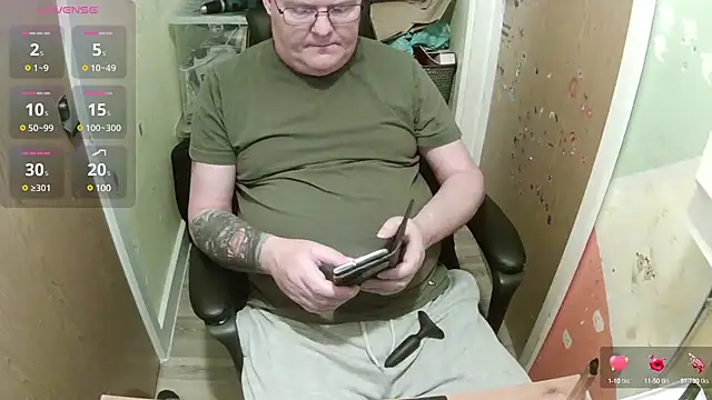 FriendlyDave online show from February 24, 9:32 am