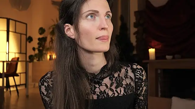 yulladao online show from November 29, 6:00 pm