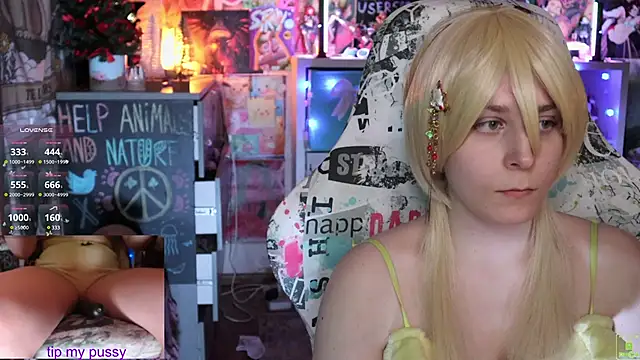 ShiroiFubuki online show from March 4, 3:59 pm