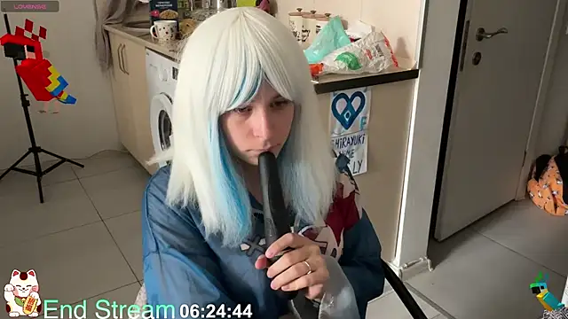 ShiroiFubuki online show from May 13, 8:01 am