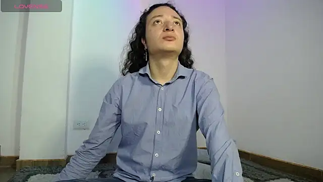 Snapshot of monkeywillwhite chatting on January 4, 10:34 pm monkeywillwhite online show from January 4, 10:34 pm