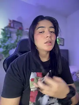 Snapshot of Lia_flowers chatting on September 11, 12:11 am Lia flowers online show from September 11, 12:11 am