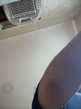 Snapshot of Lia_flowers chatting on September 28, 8:36 pm Lia flowers online show from September 28, 8:36 pm