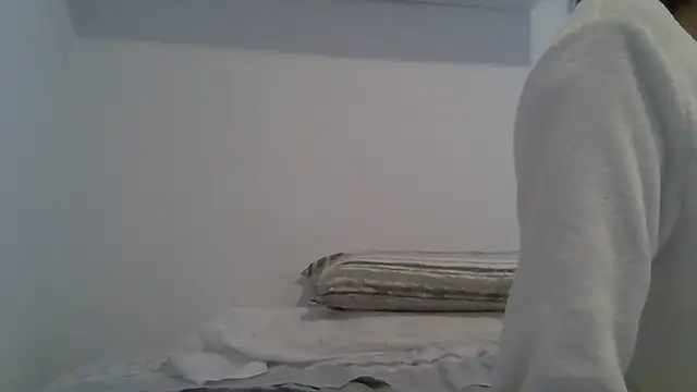 zorritasuperhot online show from April 3, 5:33 pm