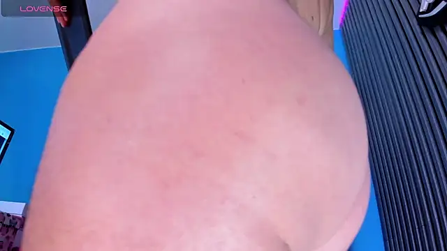 Patty jenkinss  online show from February 8, 8:21 pm