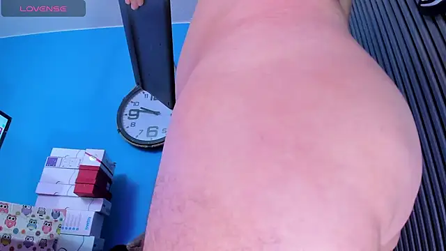 Patty jenkinss  online show from February 21, 3:23 am