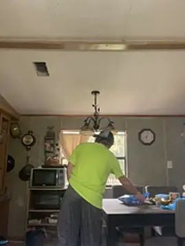 hottestcouplevaa online show from February 27, 1:00 pm